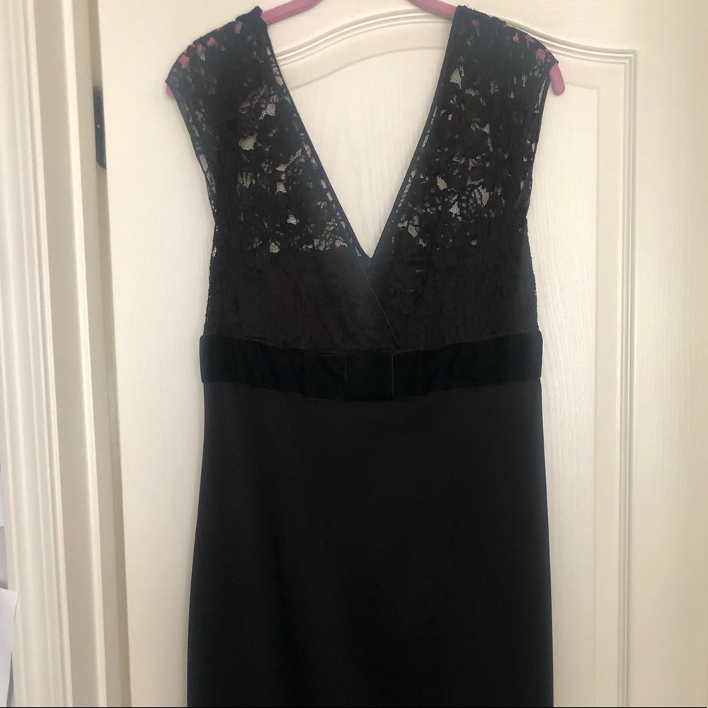 Banana Republic black tie dress